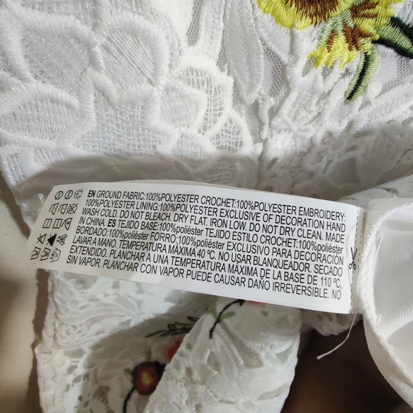 FOREVER 21 NWT Cream Knit Multicolor Floral Embroidered Off The Shoulder Dress L - Picture 16 of 16